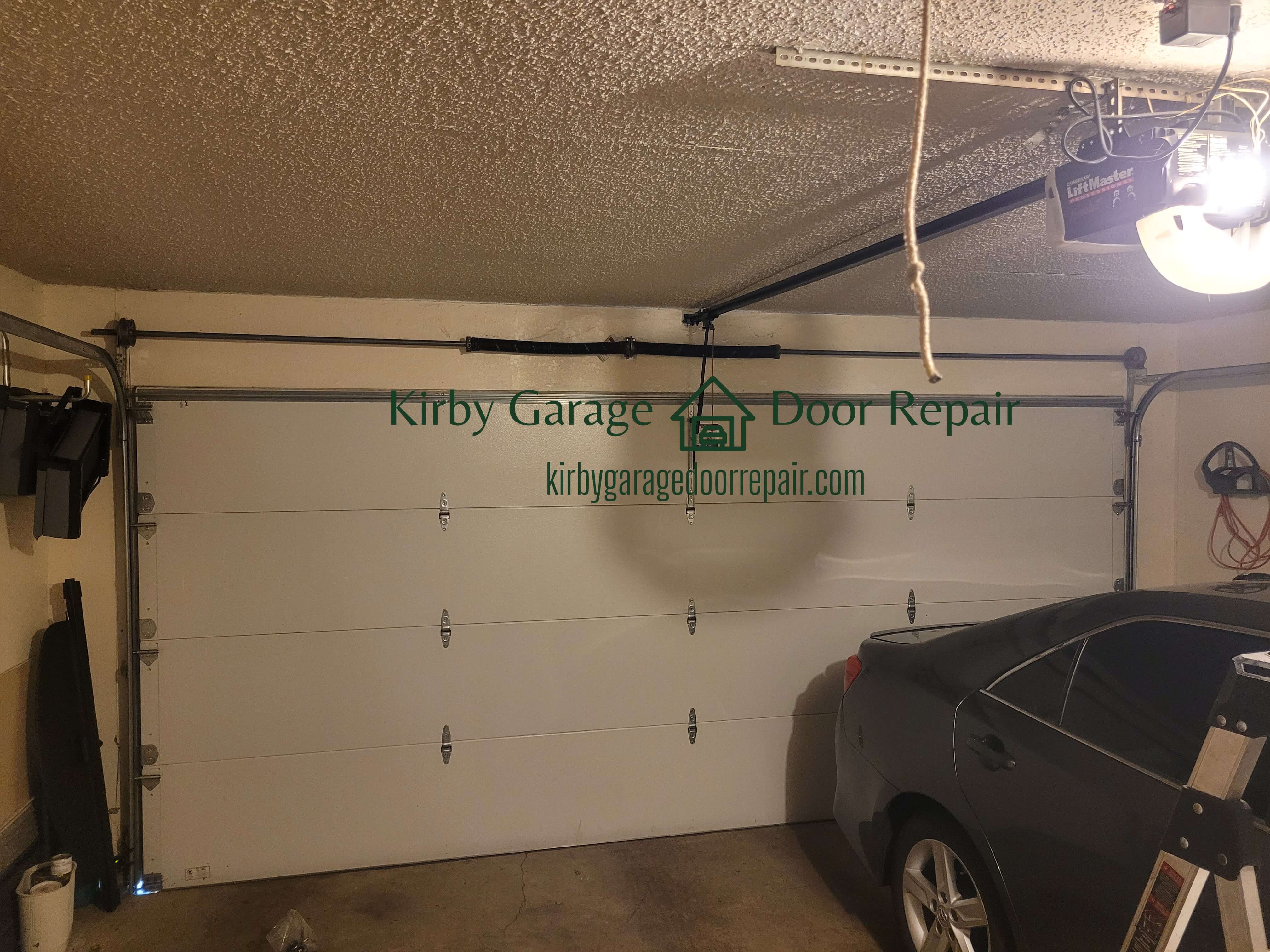 kirbygaragedoorrepair.com_liftmaster_beltdrive_garage_door_opener_repair